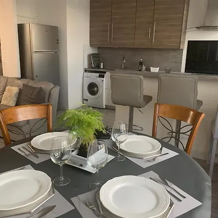 Grand Proche De Paris Apartment Chilly-Mazarin