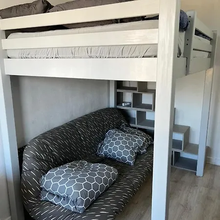 Grand Proche De Paris Apartment