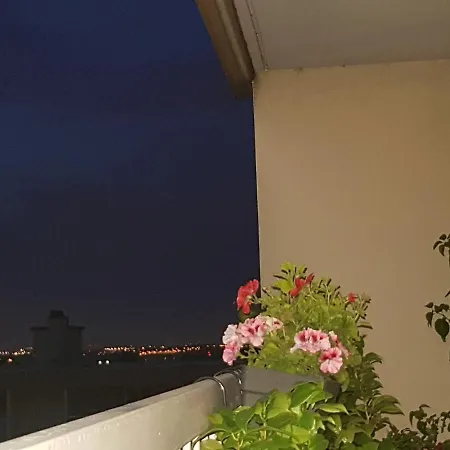 Grand Proche De Paris Apartment Chilly-Mazarin