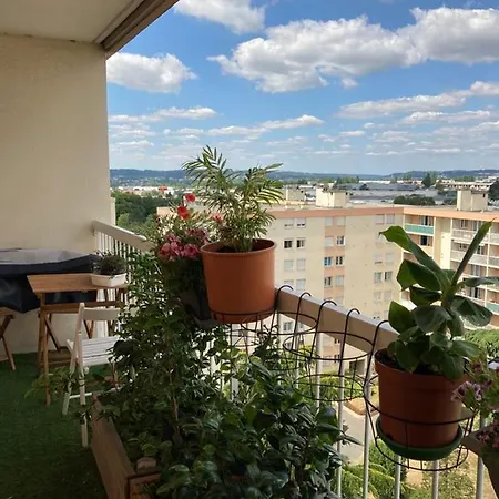 Grand Proche De Paris Apartment Chilly-Mazarin